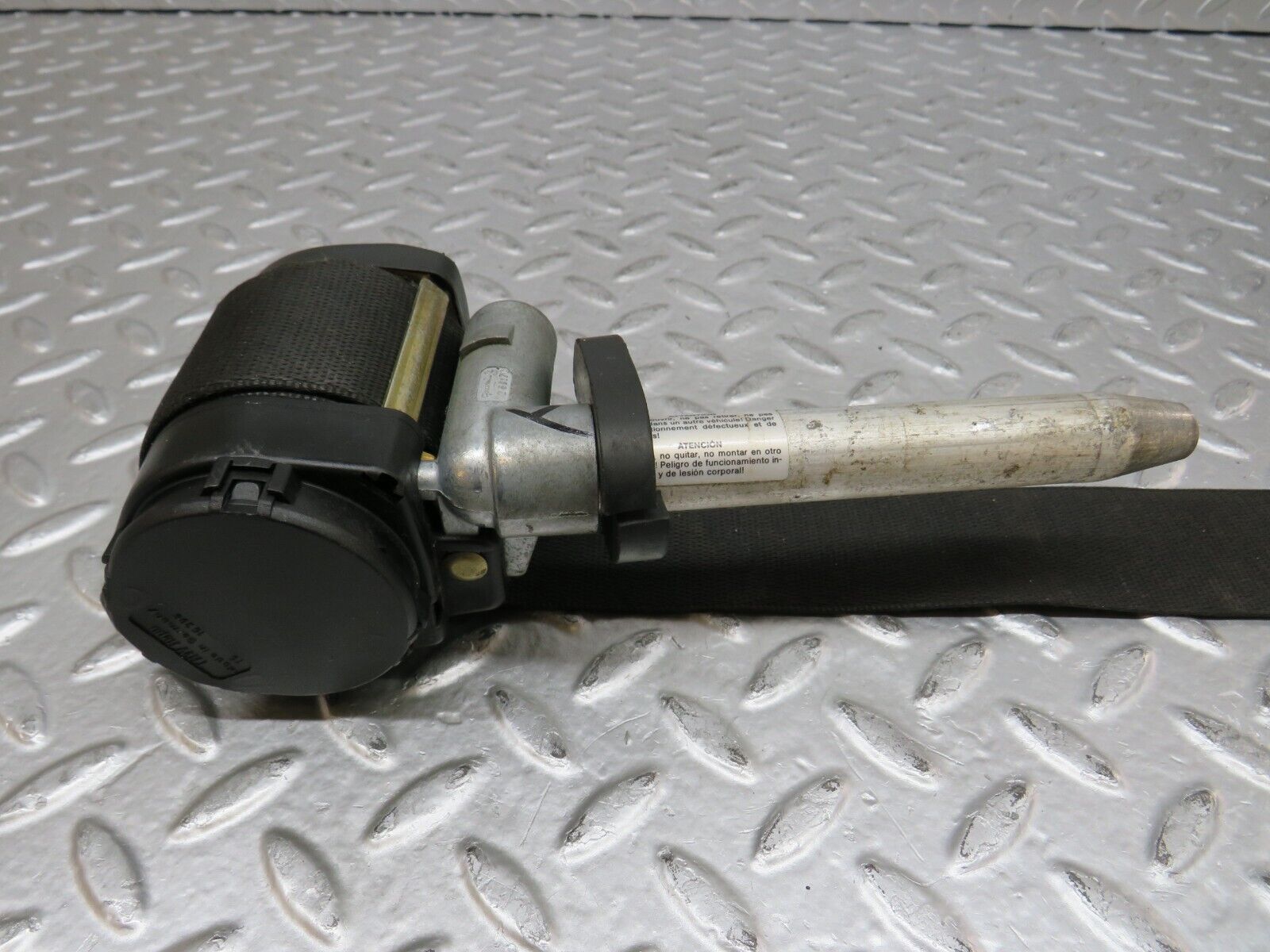 29604 Mercedes-Benz W124 230E Front Right Seat Belt With Buckle 2018607285