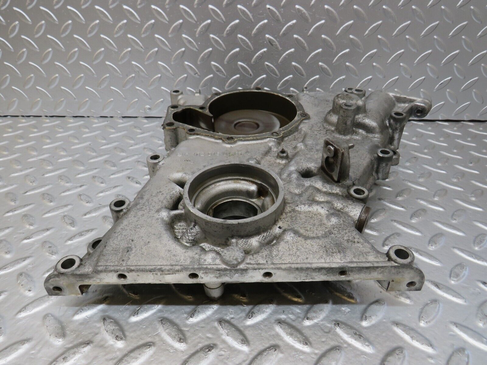 26088 Mercedes-Benz W123 200 Engine Timing - Oil Pump Cover 1020150401