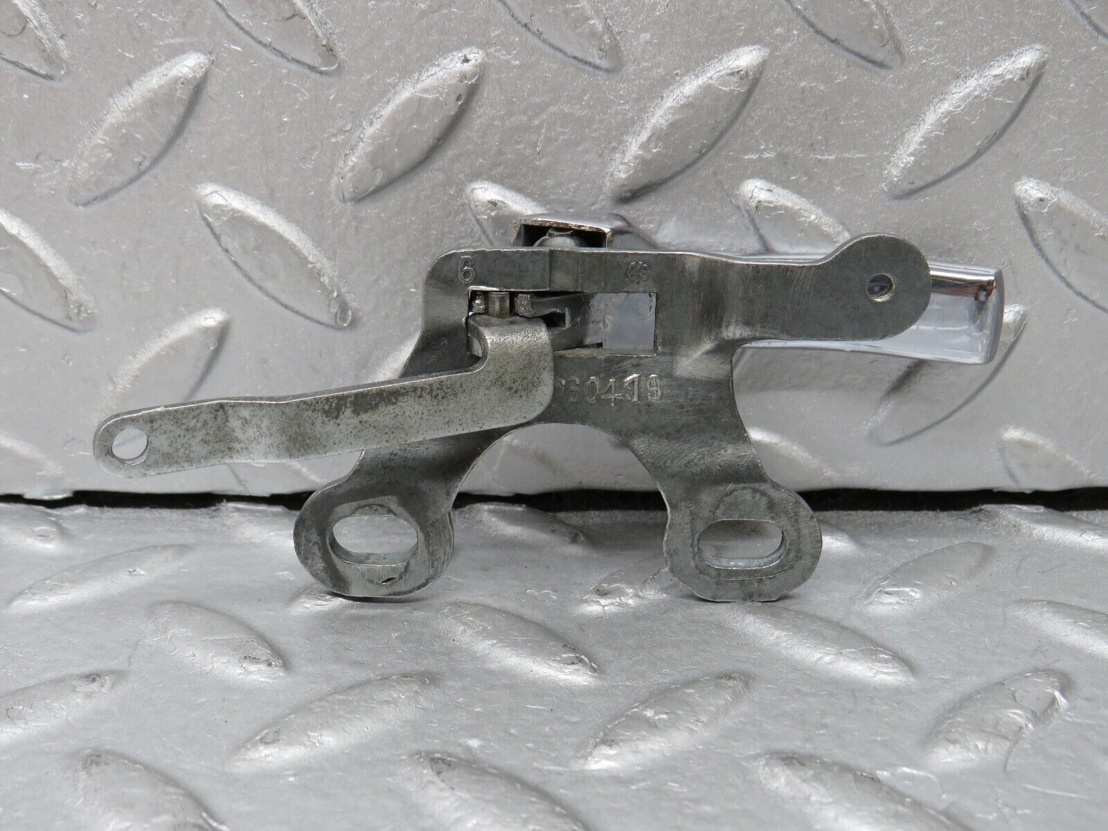 35815 Mercedes-Benz W108 Front Right Chrome Interior Door Handle 1107660419