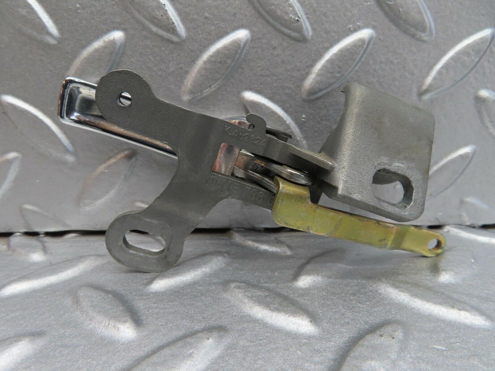 14203 Mercedes-Benz W116 350SE Left Interior Door Handle Chrome 1157660119