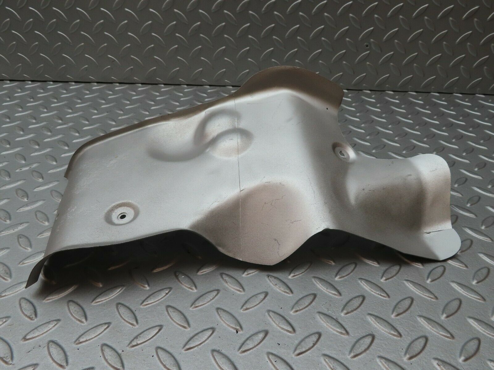 4247 Mercedes-Benz V123 240D LWB Exhaust Heat Shield