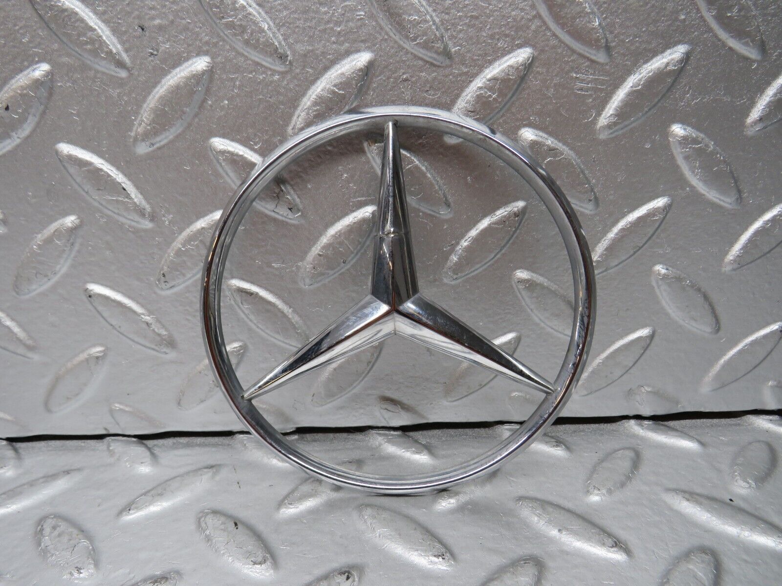 30880 Mercedes-Benz W201 190E 2.0L Chrome Rear Emblem 2017580058