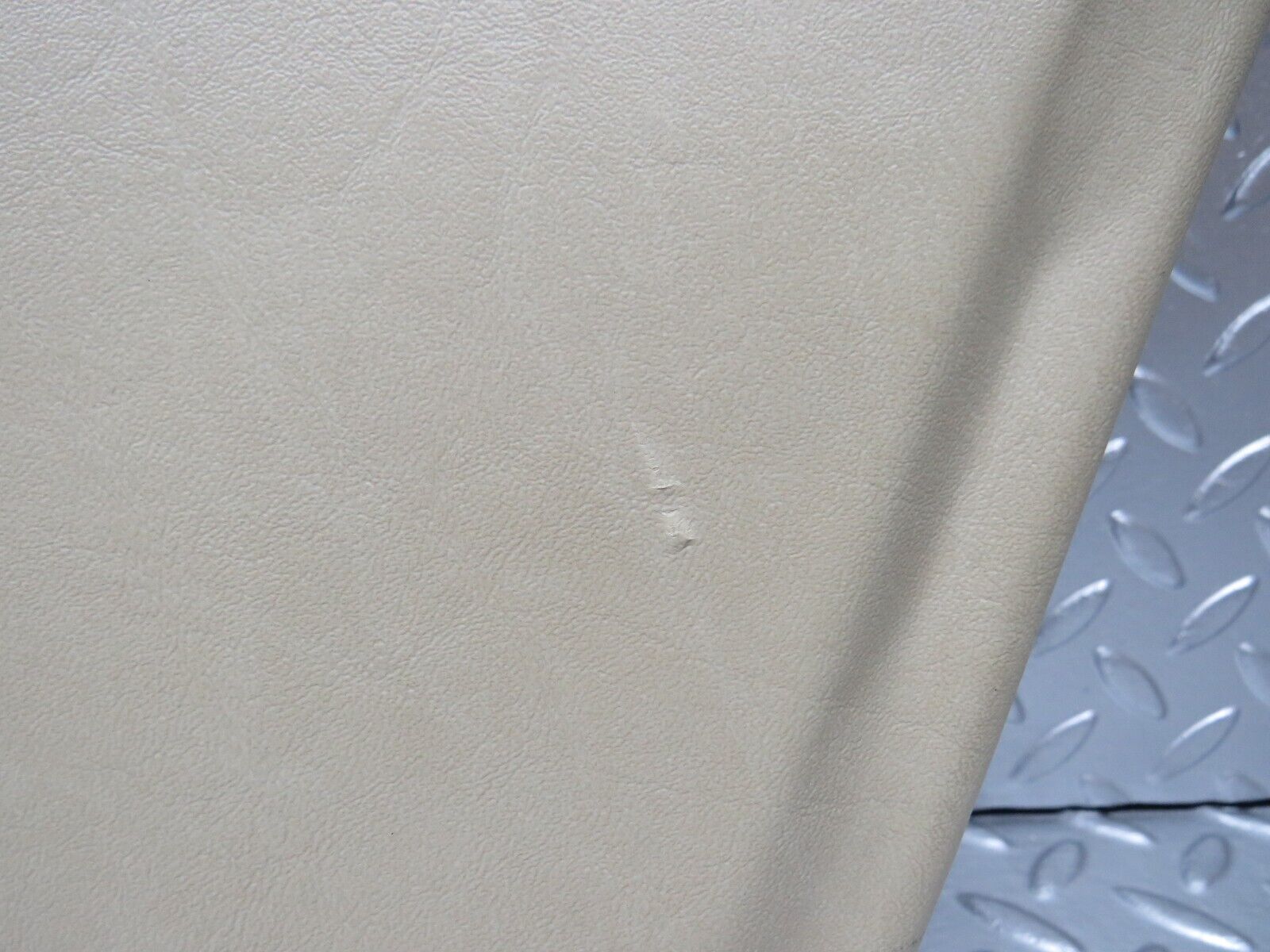 29237 Mercedes-Benz W124 230E Rear Right Door Card Beige 1247370270