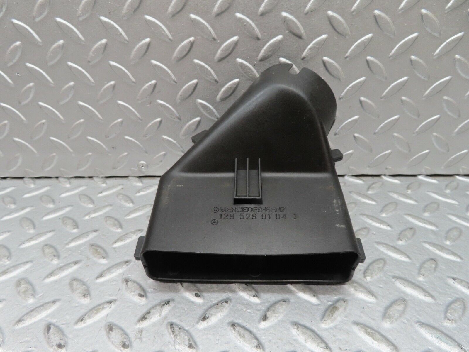 17149 Mercedes-Benz R129 300SL Coupe Air Intake Duct Left Side 1295280104