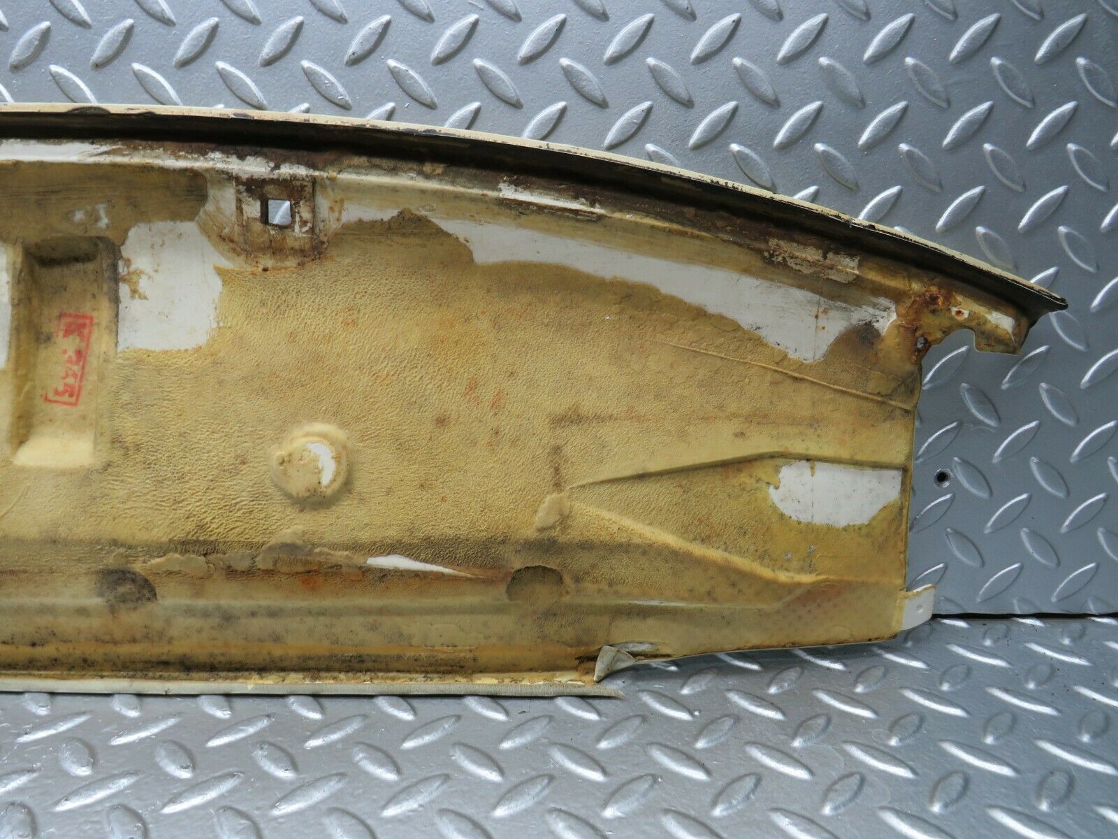 22661 Mercedes-Benz C107 450SLC Coupe Headlining Roof Panel Front Cream