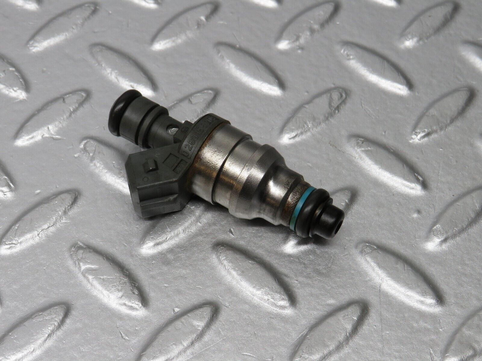 39420 Mercedes-Benz R129 320SL Coupe Fuel Injector Bosch 0000787323 0280155209