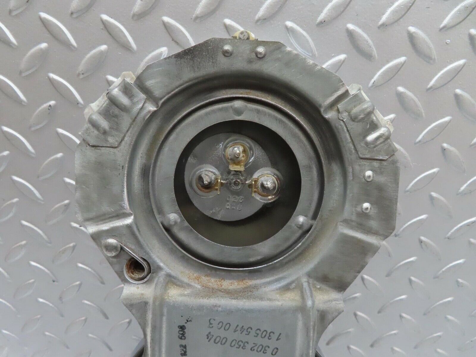 13073 Mercedes-Benz W111 220S Headlight Left/Right 0302350004