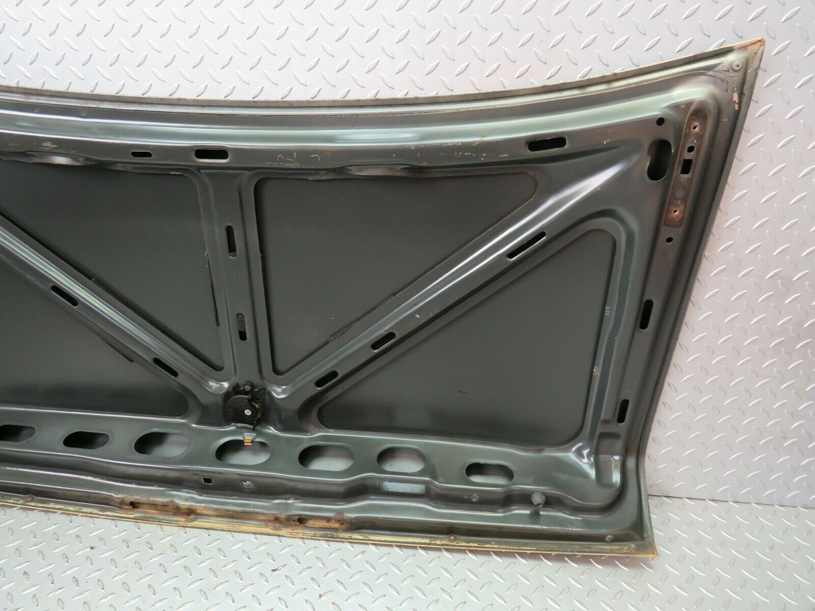 24107 Mercedes-Benz W123 280E Boot Lid Trunk Door