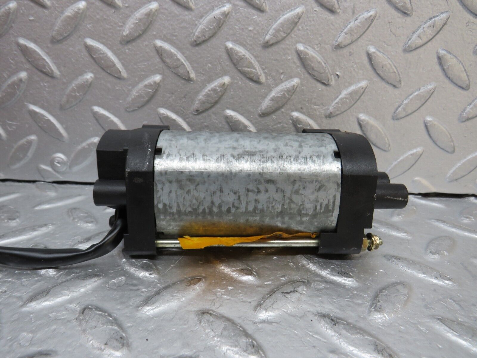 37066 Mercedes-Benz C126 420SEC Coupe Front Left Seat Adjustment Motor Brose