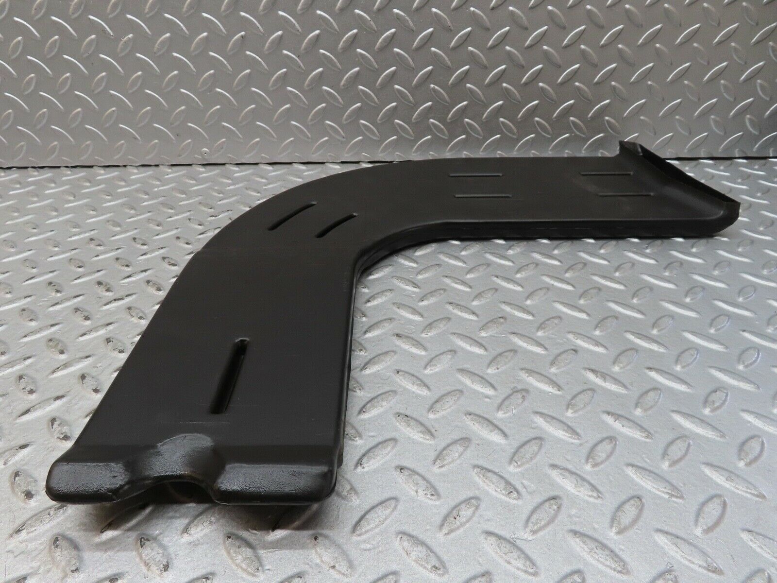 17585 Mercedes-Benz W116 450SEL Ventilation Air Duct Left Side 1168310946