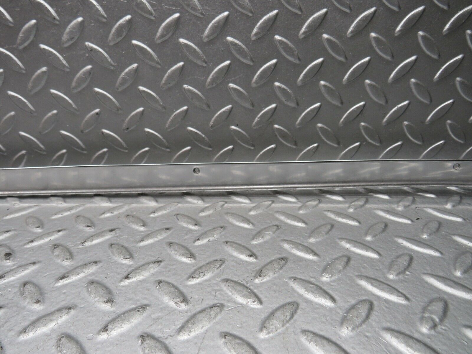 21807 Mercedes-Benz W126 300SE Roof Chrome Trim Right Side