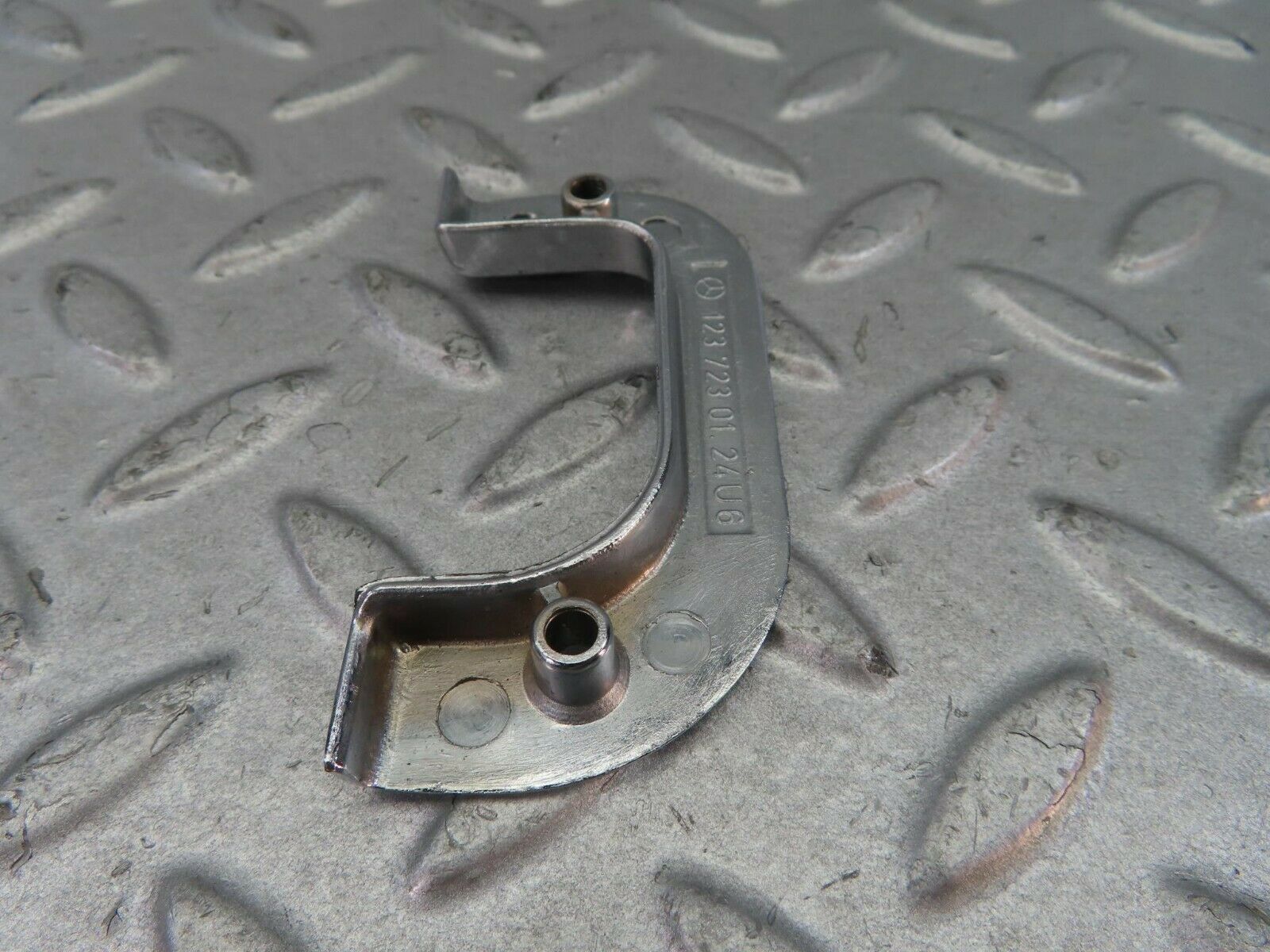 8723 Mercedes-Benz W123 Left Interior Chrome Door Latch Trim 1237230124