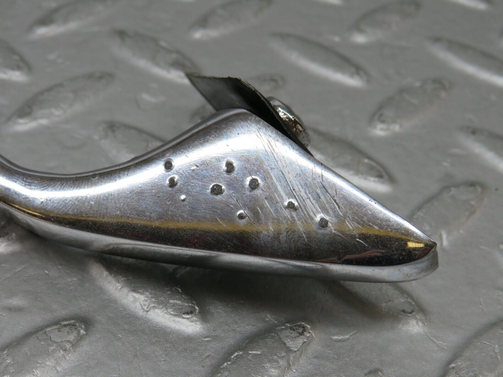 35817 Mercedes-Benz W108 Front Right Chrome Door Handle No Key 1087660801