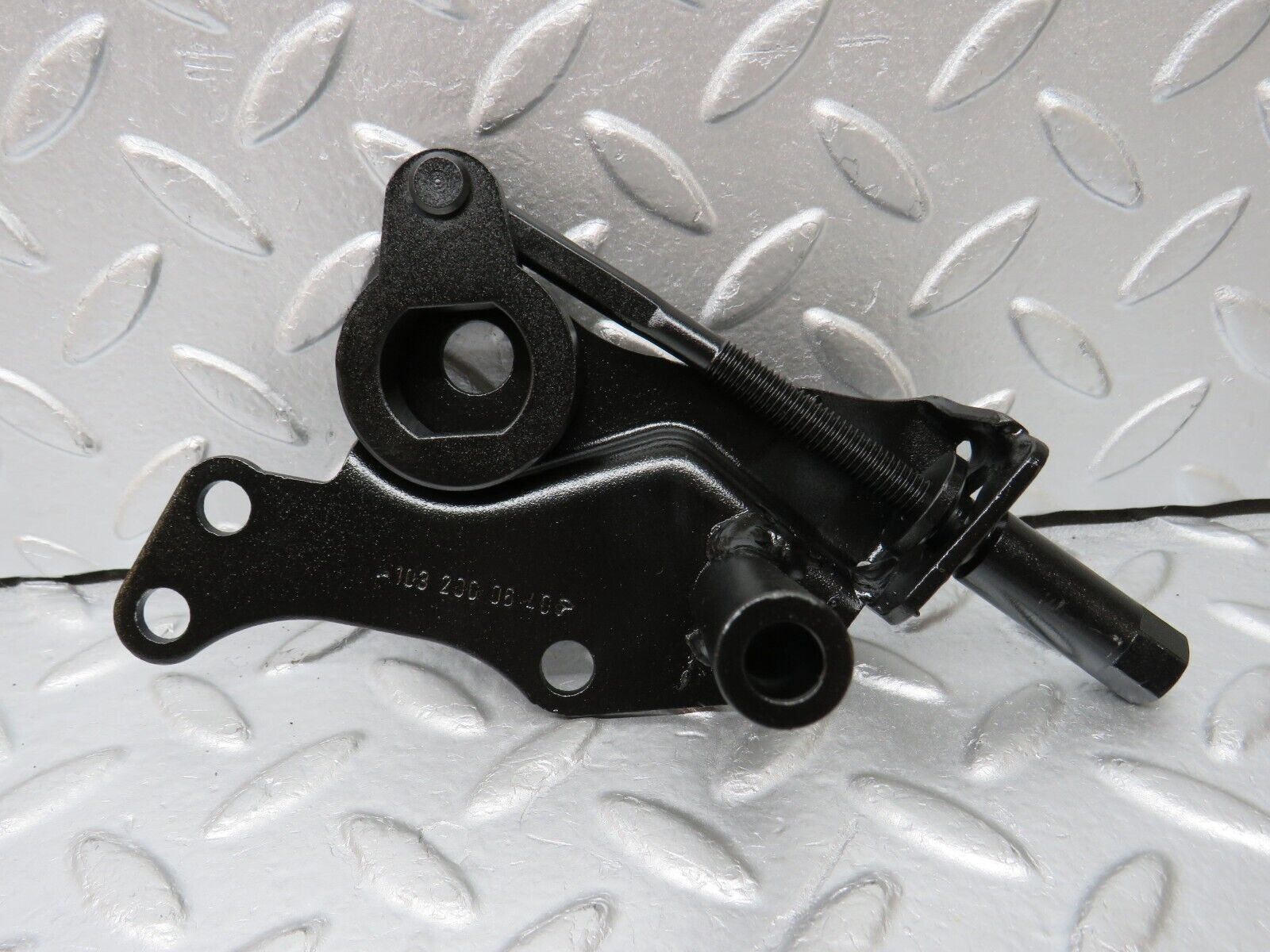 32668 Mercedes-Benz S124 300TE Wagon Belt Tensioner 1032000640