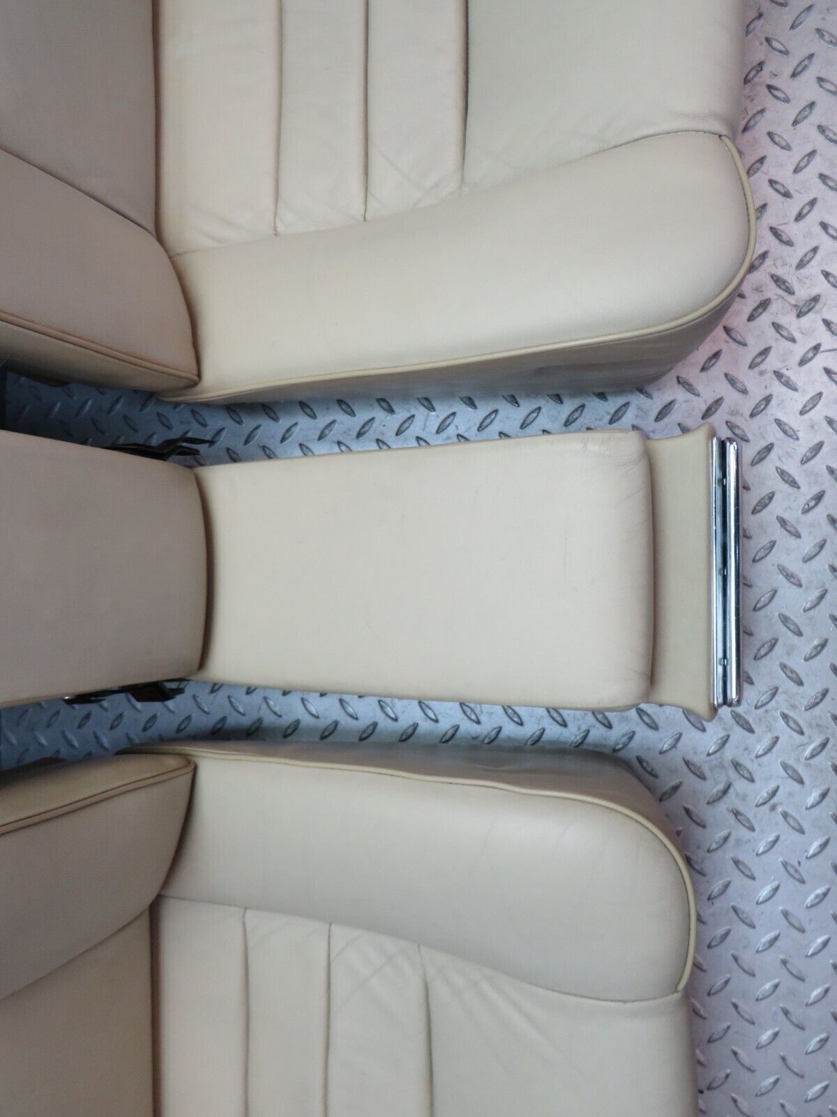 34414 Mercedes-Benz C126 380SEC Coupe Rear Seat Set Leather Beige 1249240123