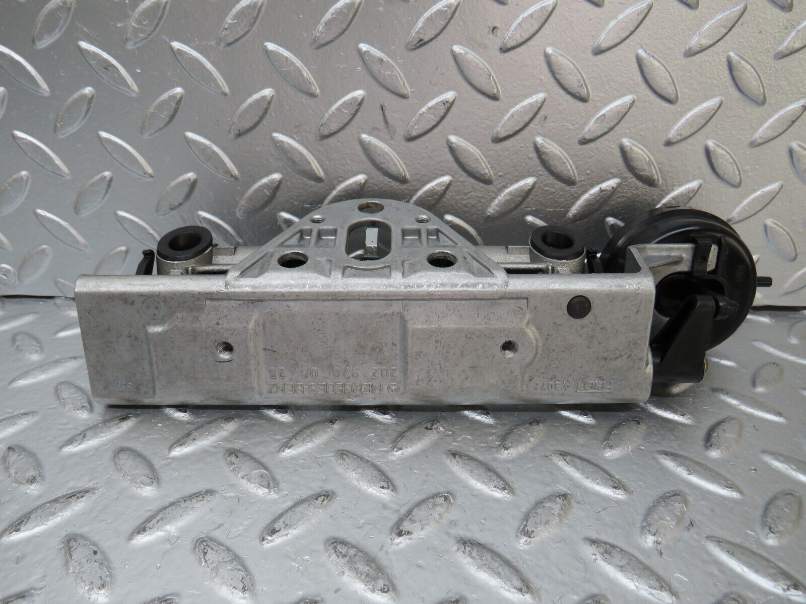 25818 Mercedes-Benz W124 280E Rear Headrest Folding Mechanism 2029700025