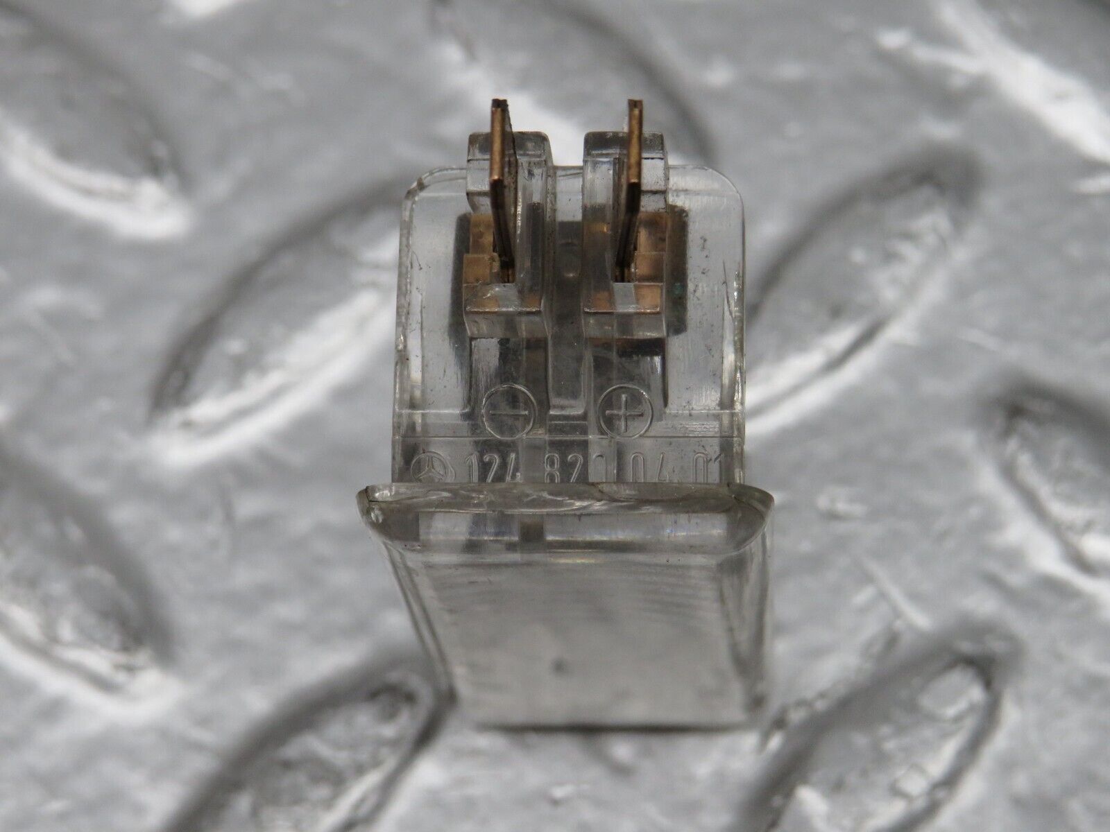 29555 Mercedes-Benz W124 230E Under Dash Footwell Light 1248200401