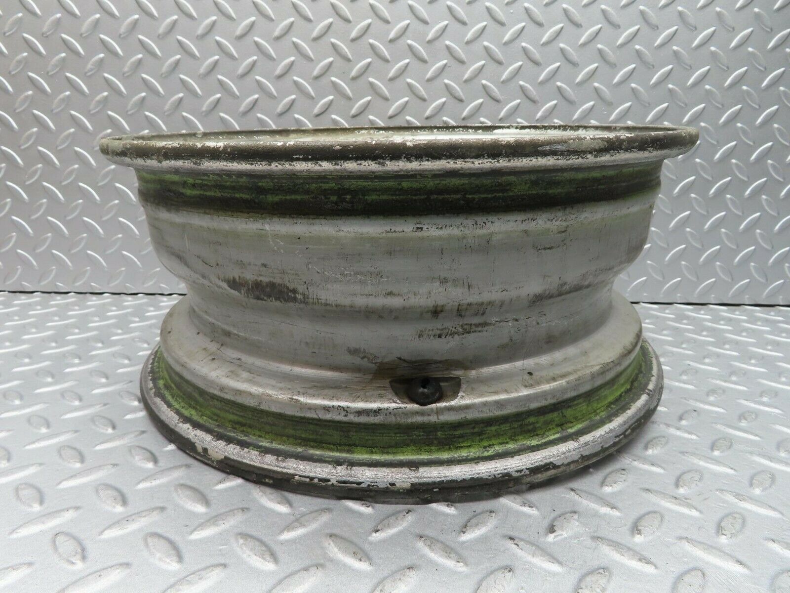 12139 Mercedes-Benz Alloy Wheel Mexican Hat 5.5Jx14H2 ET30 1234001702