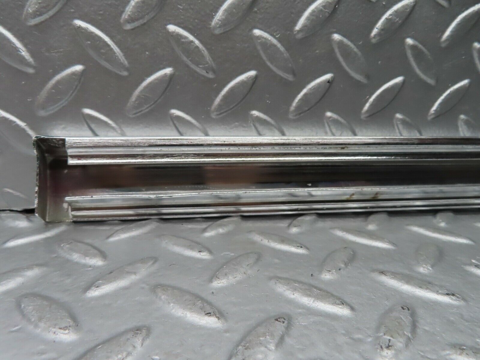 20821 Mercedes-Benz W114 250CE Coupe Rear Left Window Lower Chrome Trim