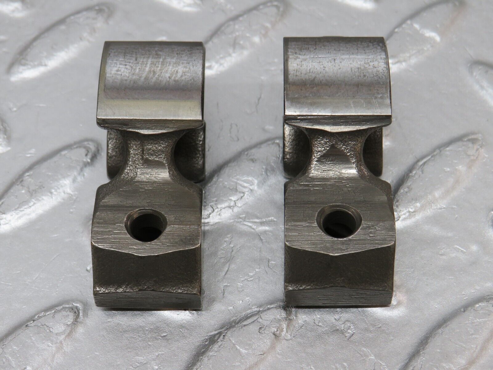 34556 Mercedes-Benz C126 380SEC Coupe Rocker Arm With Valve Tappet