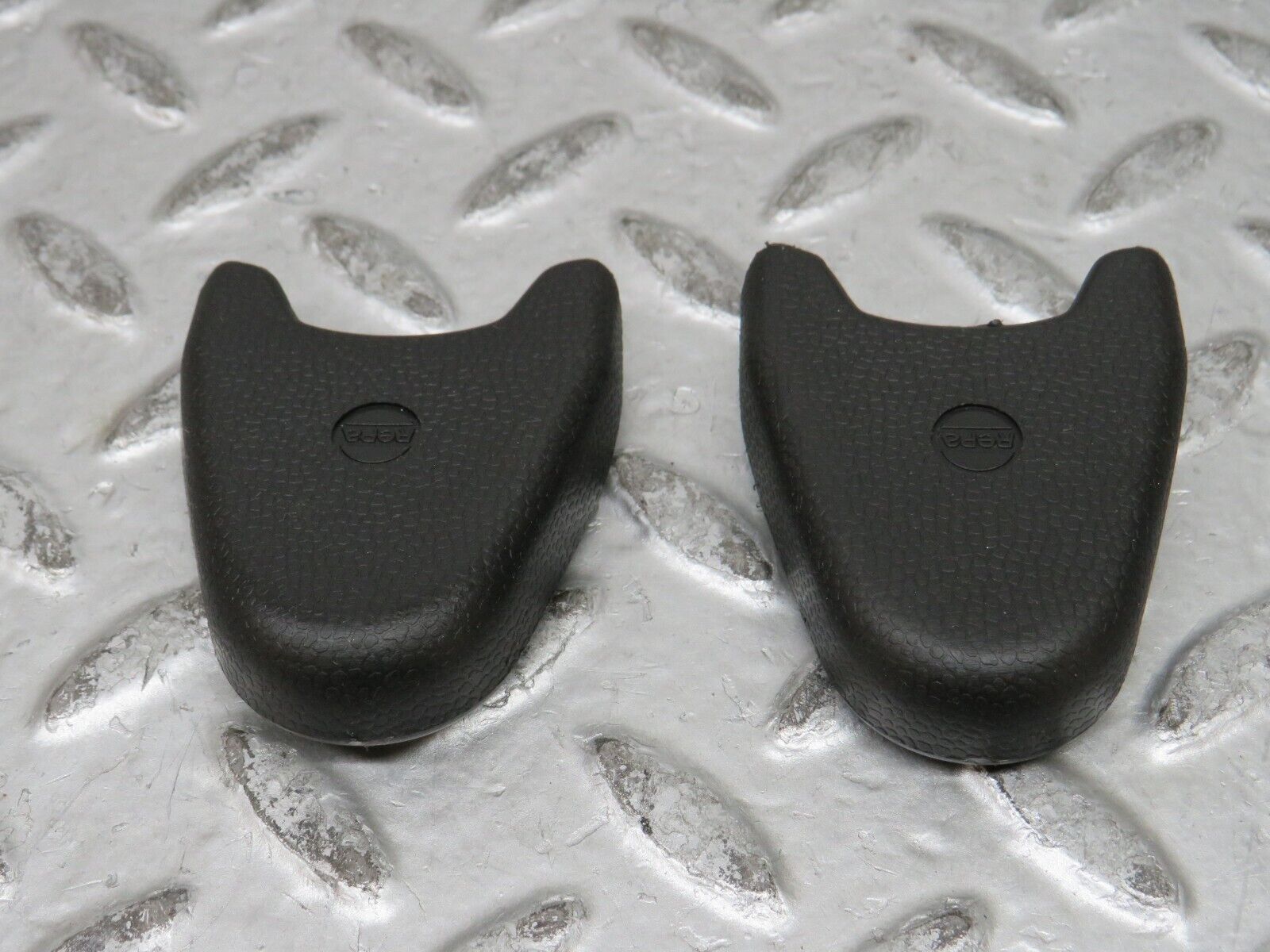 28494 Mercedes-Benz S123 240D Wagon Seat Belt Plastic Cap Pair 0008680430