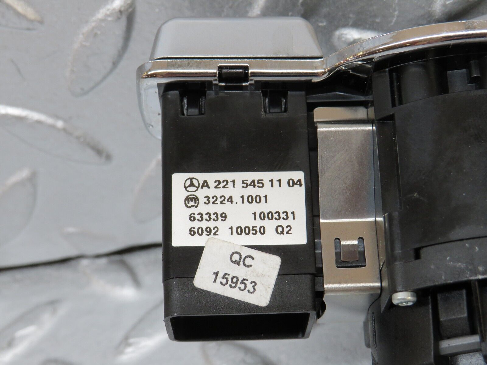 35141 Mercedes-Benz W221 Headlight Switch 2215451104