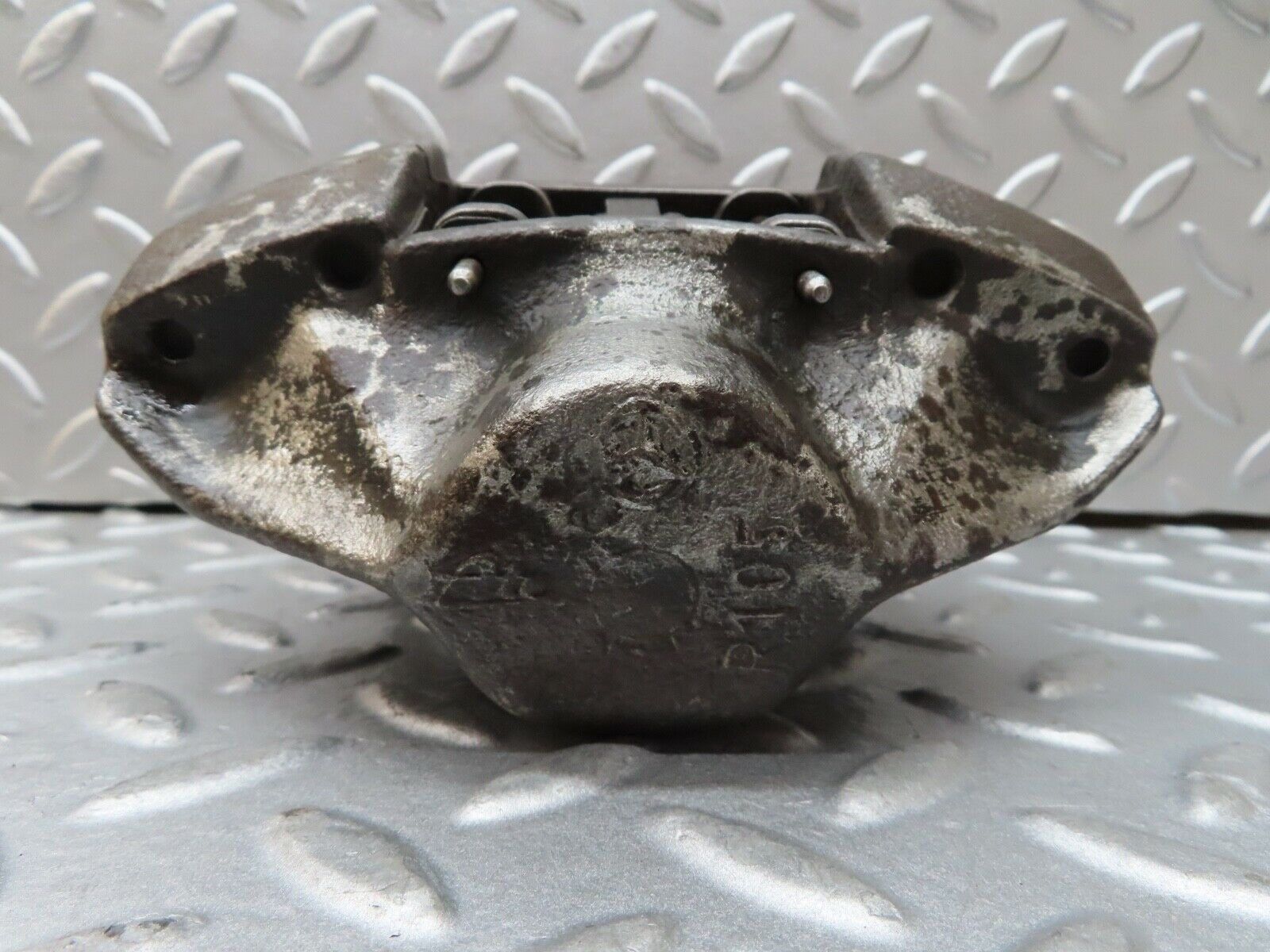 17632 Mercedes-Benz W116 450SEL Rear Right Brake Caliper ATE 38