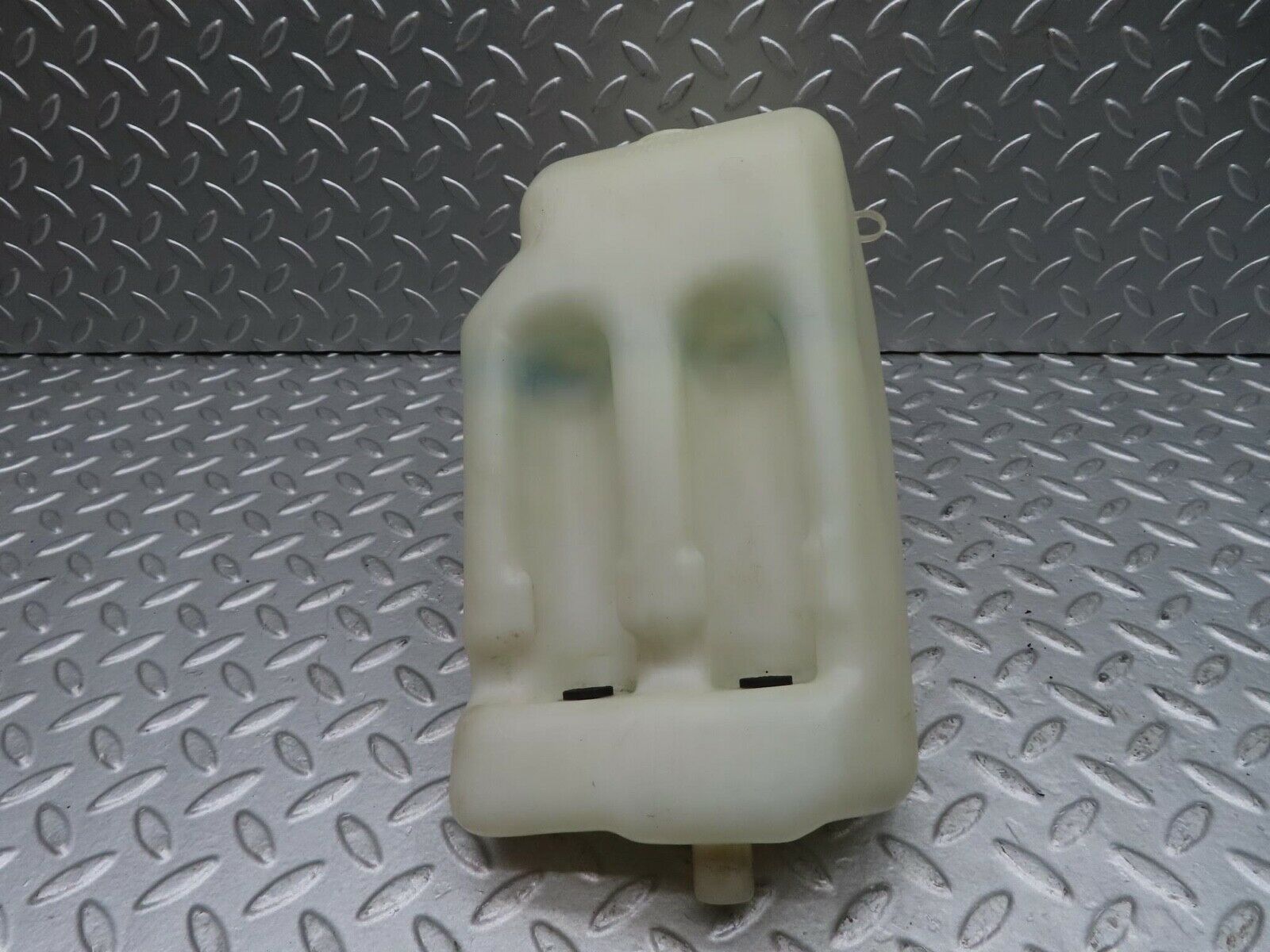 16164 Mercedes-Benz W124 260E Windscreen Washer Fluid Reservoir 1248691020