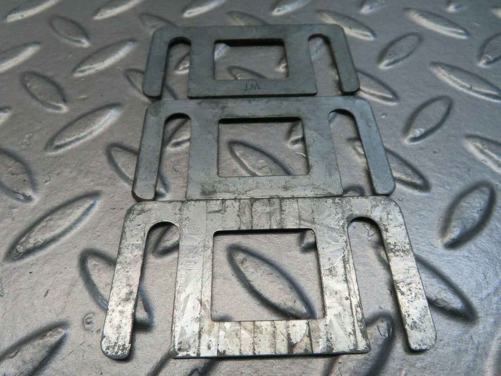 11421 Mercedes-Benz C123 230CE Coupe Door Lock Latch Right Side