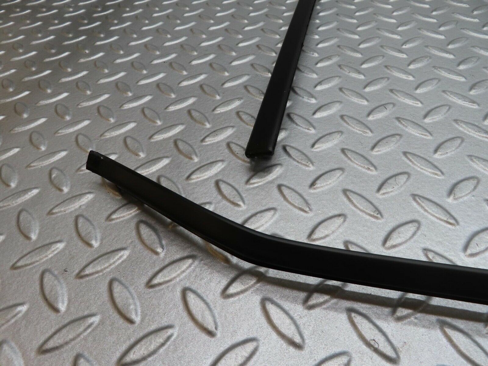 14744 Mercedes-Benz W201 190E Rear Windscreen Frame