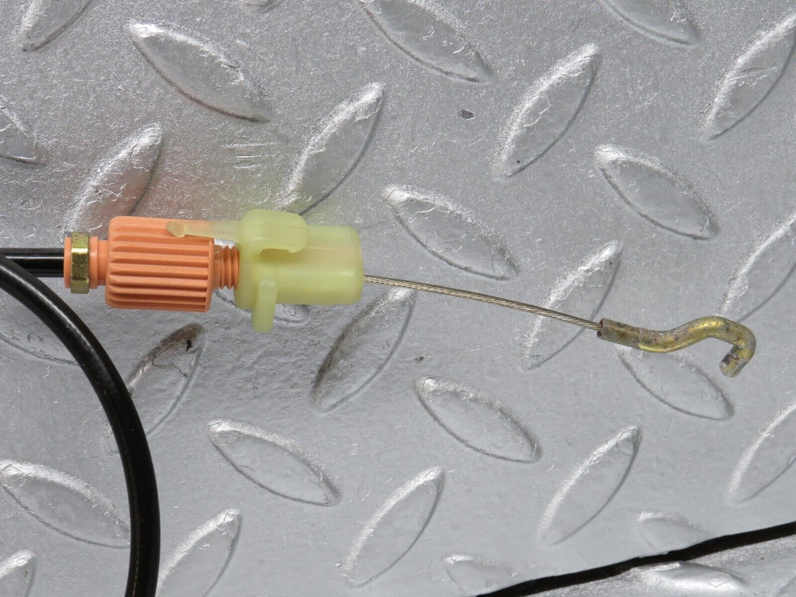 38476 Mercedes-Benz R129 280SL Coupe Door Lock Cable