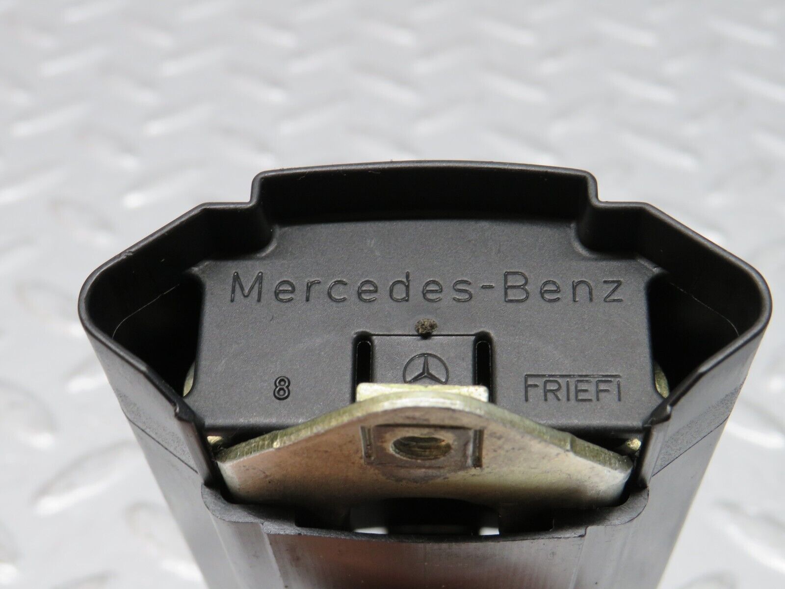 32440 Mercedes-Benz S124 300TE Wagon Door Safety Check Strap