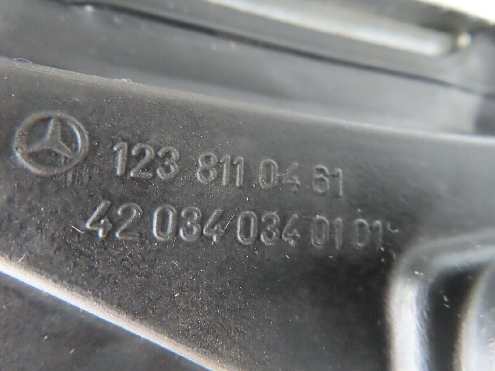 21144 Mercedes-Benz W123 230E Right Wing Mirror 1238110461