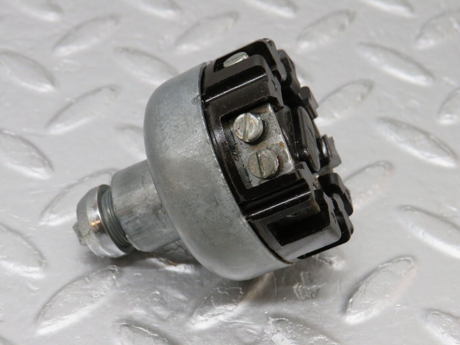 37460 Mercedes-Benz W109 300SEL Headlight Switch