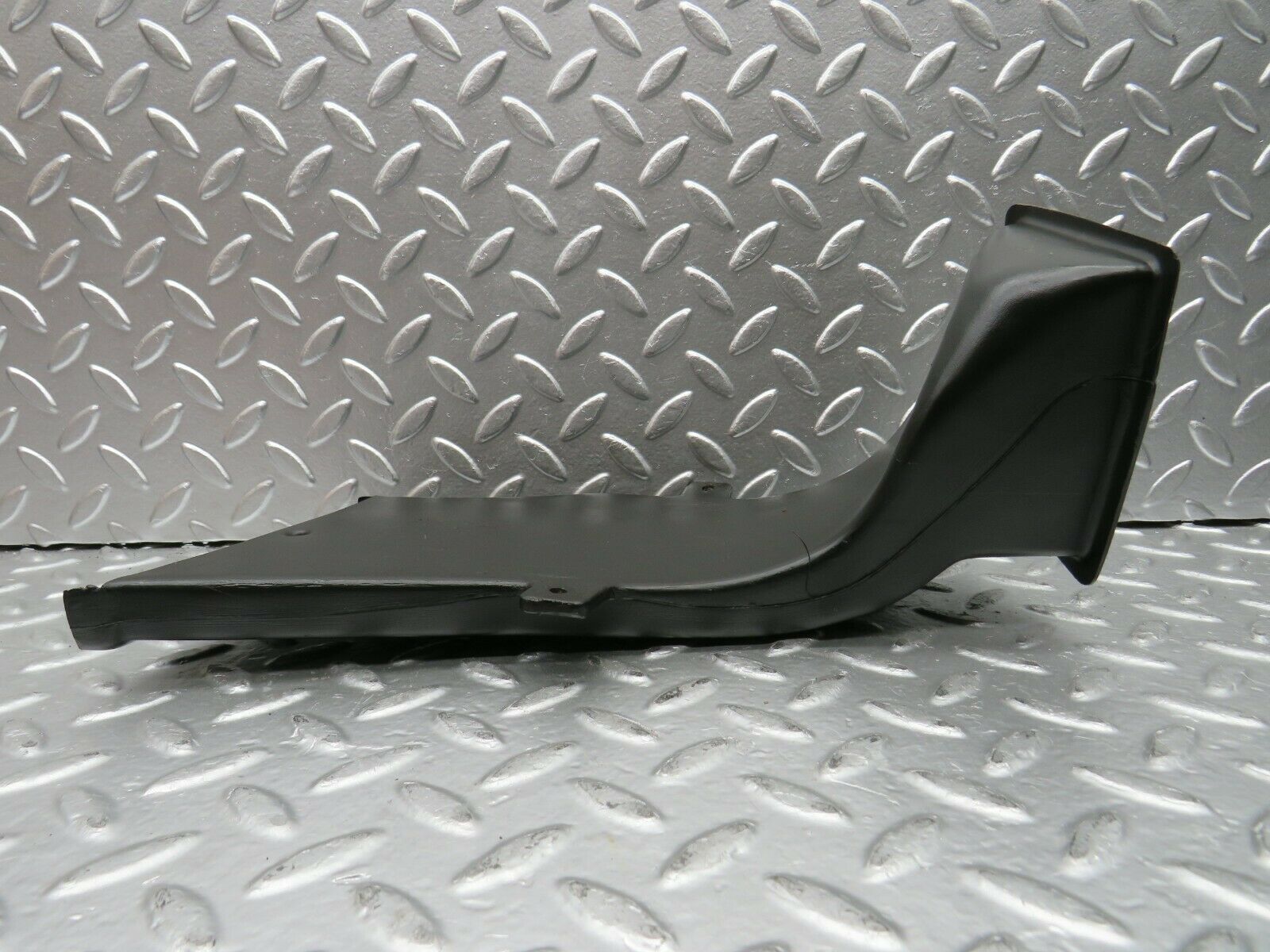 22686 Mercedes-Benz C107 450SLC Coupe Floor Ventilation Duct Right 1078310246