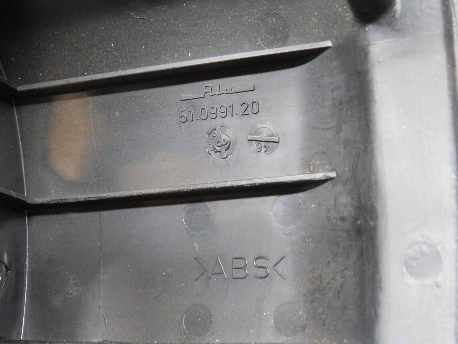 31666 Mercedes-Benz W201 190LE 1.8L Steering Column Surround Cover 2014621623