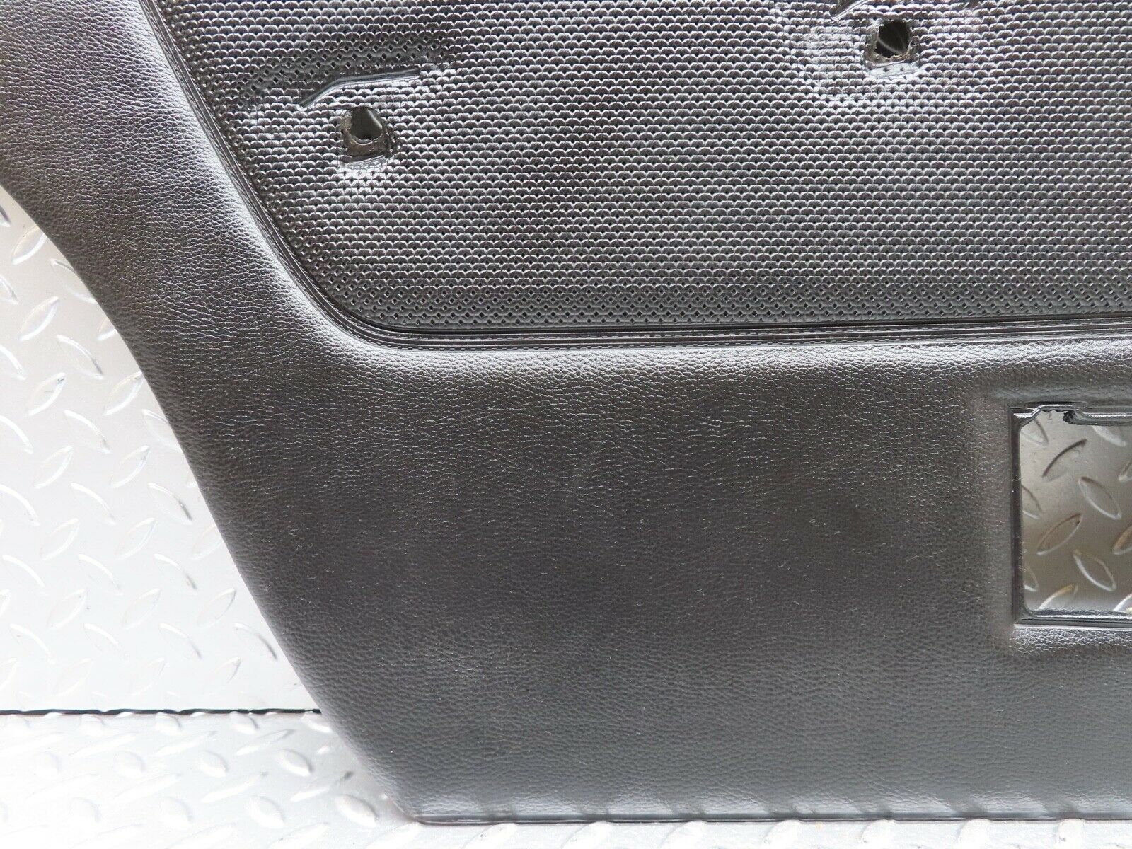 19031 Mercedes-Benz W123 300D Rear Left Door Card Black