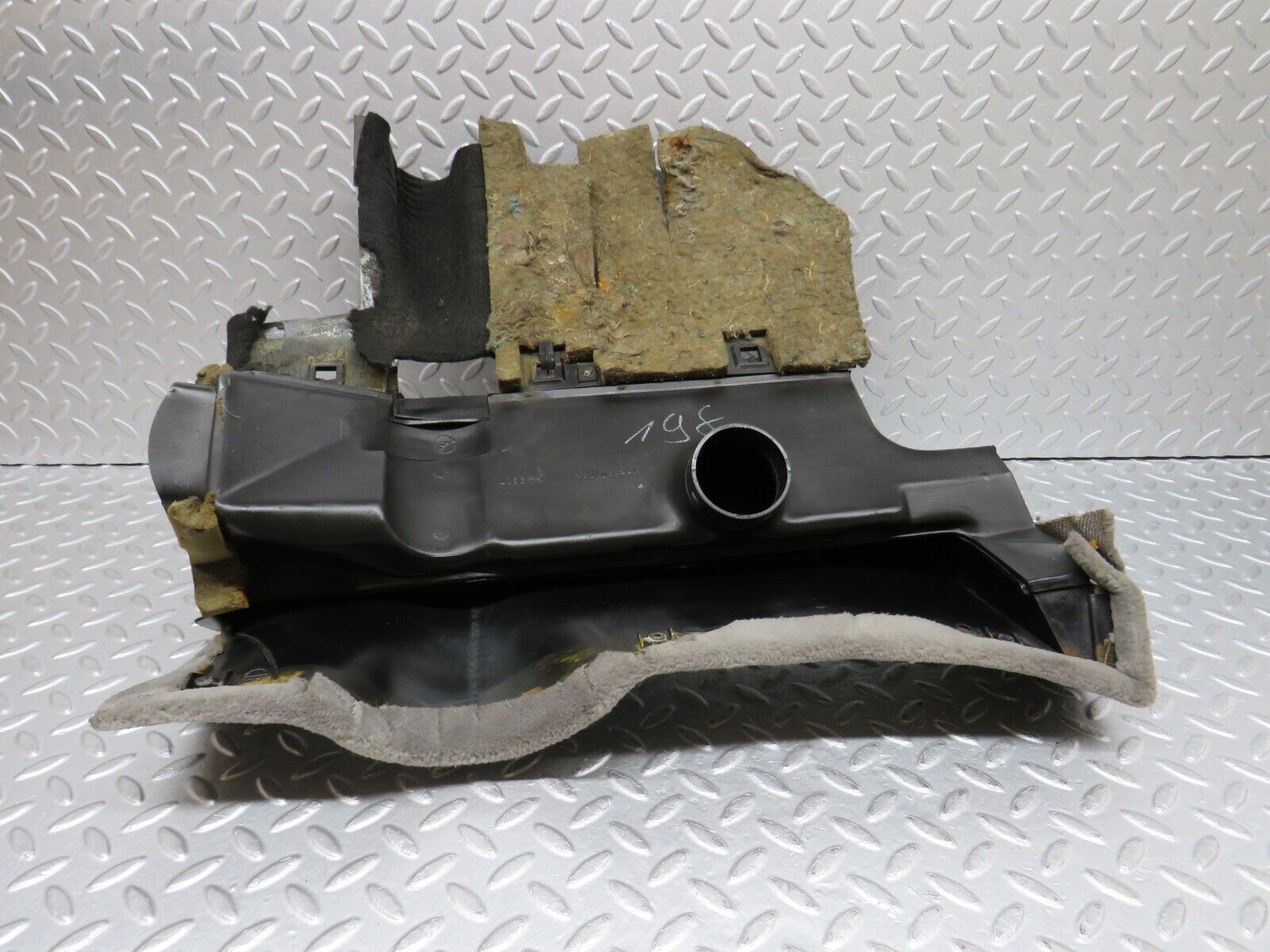 36235 Mercedes-Benz W126 420SE Under Dash Panel Right Grey 1268305244 1268307044 1266800617