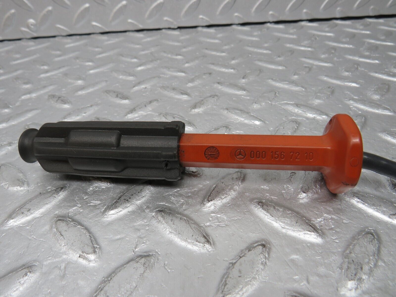 38098 Mercedes-Benz A124 320E Ignition Coil Lead 0001567210 0356250035 0001593442