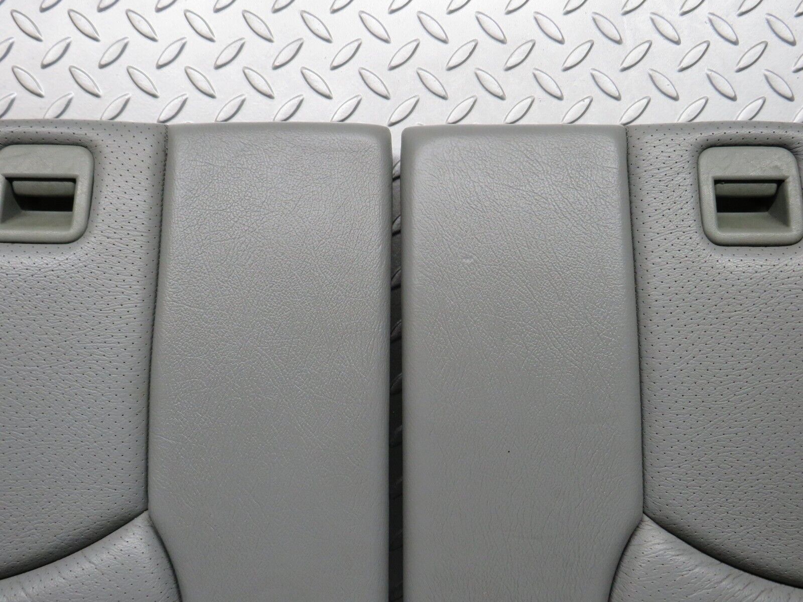 39810 Mercedes-Benz R129 320SL Coupe Rear Seat Grey Leather 1299220101 129920021