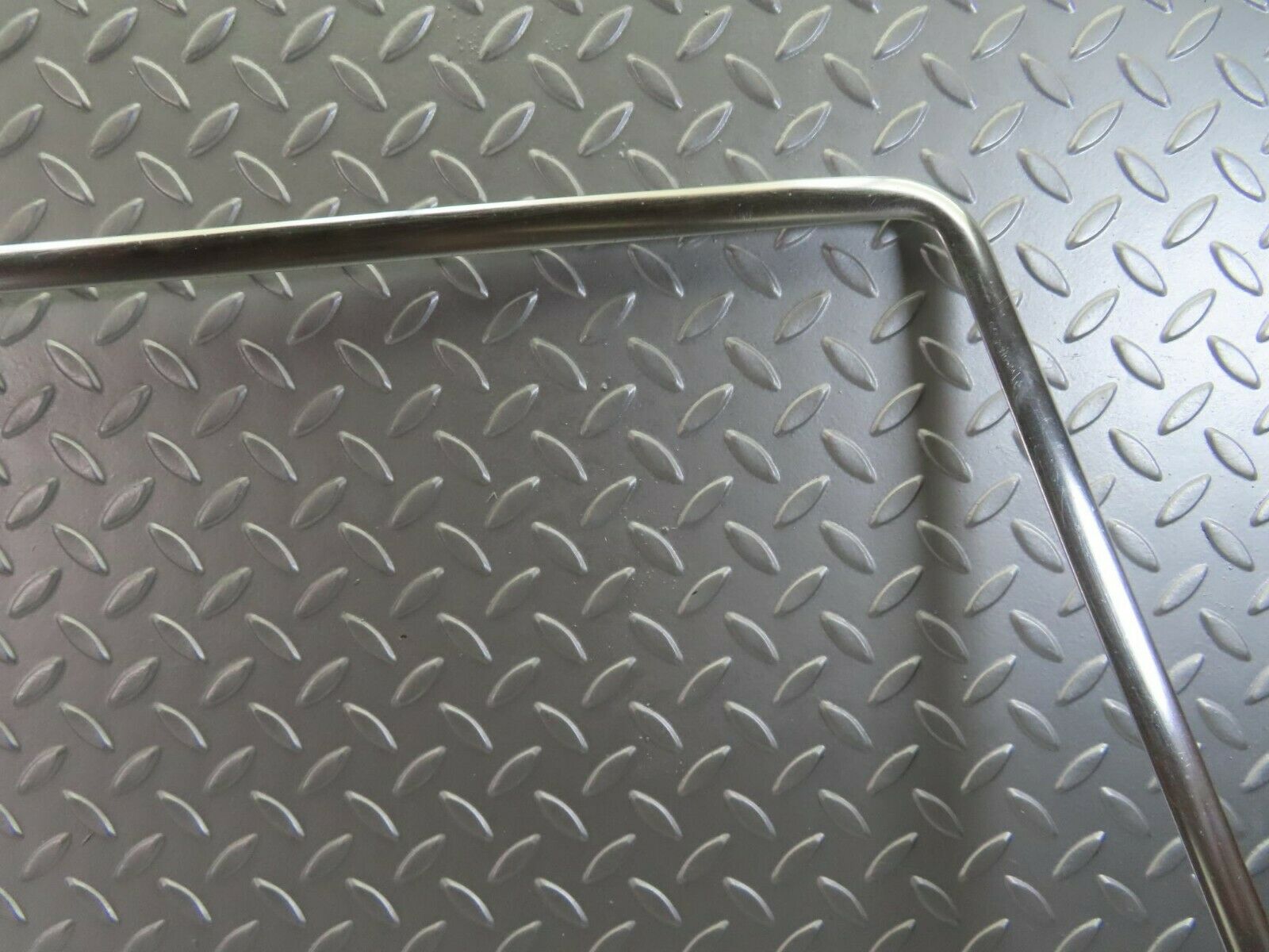 9851 Mercedes-Benz C123 280CE Coupe Front Windscreen Chrome Frame