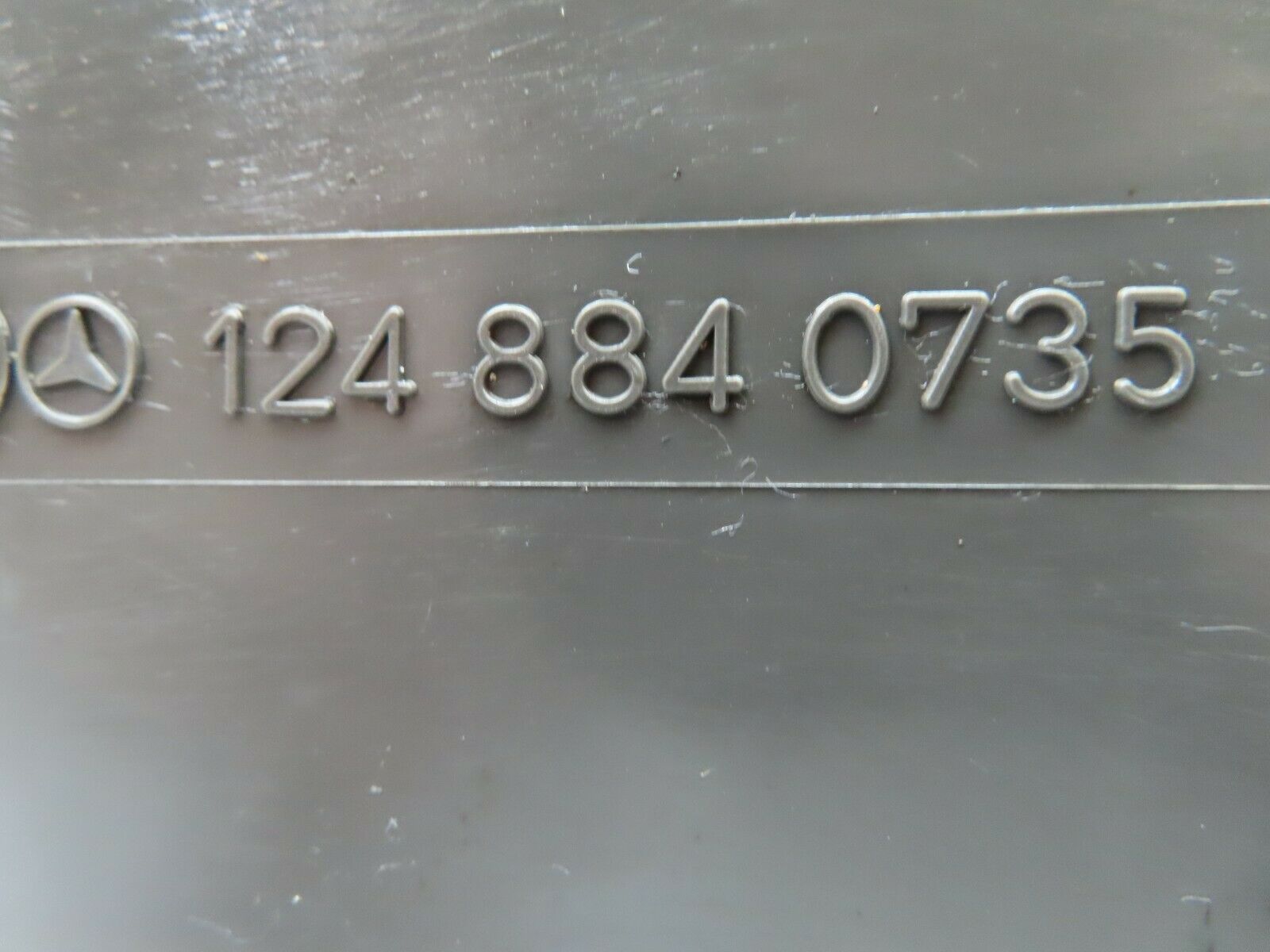 5569 Mercedes-Benz W124 230E Inner Mudguard Panelling Front Left 1248840735