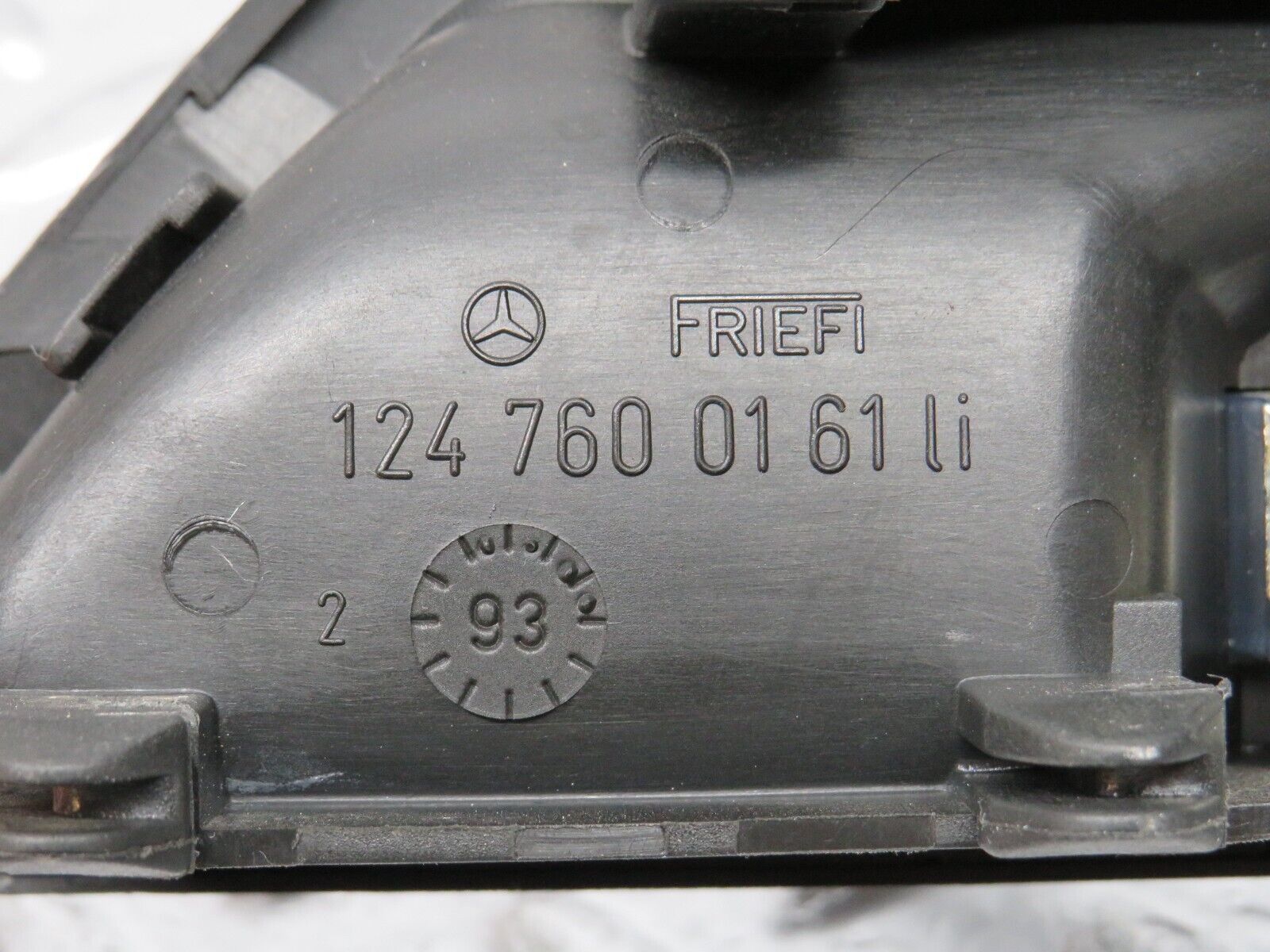 31369 Mercedes-Benz S124 220TE Front Left Interior Door Handle 1247600161