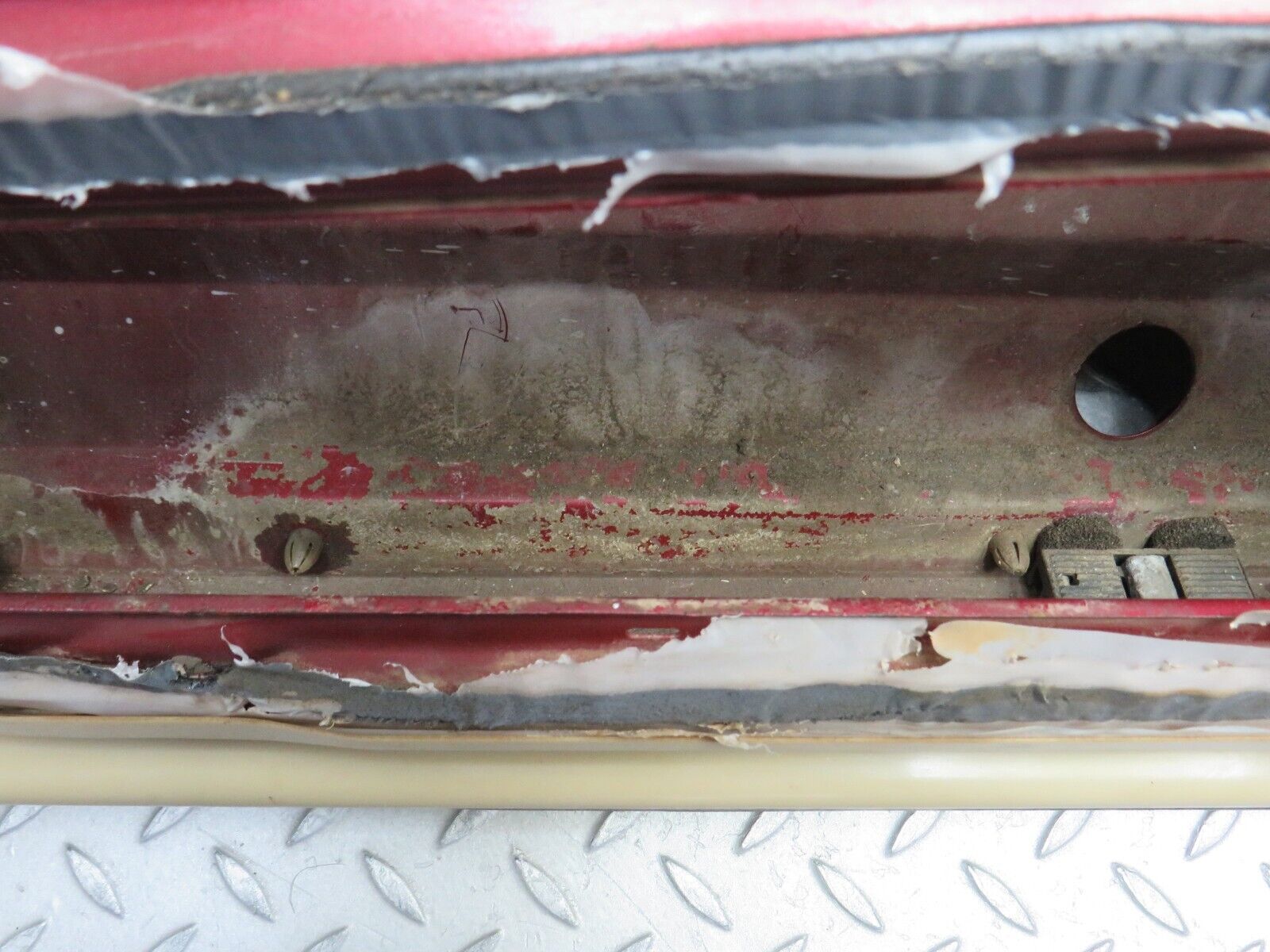 38509 Mercedes-Benz R129 280SL Coupe Left Door