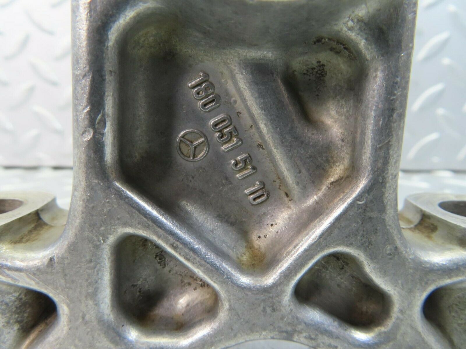 8974 Mercedes-Benz W108 Camshaft Tower Bearing 1800515110