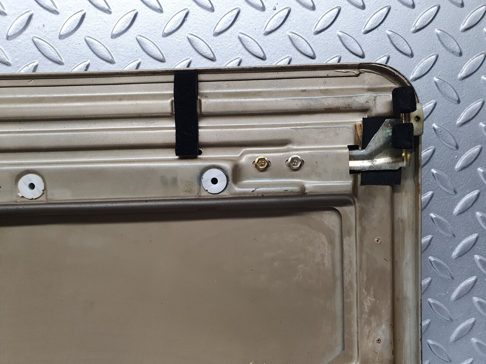 41474 Mercedes-Benz W124 200E Sunroof Panel