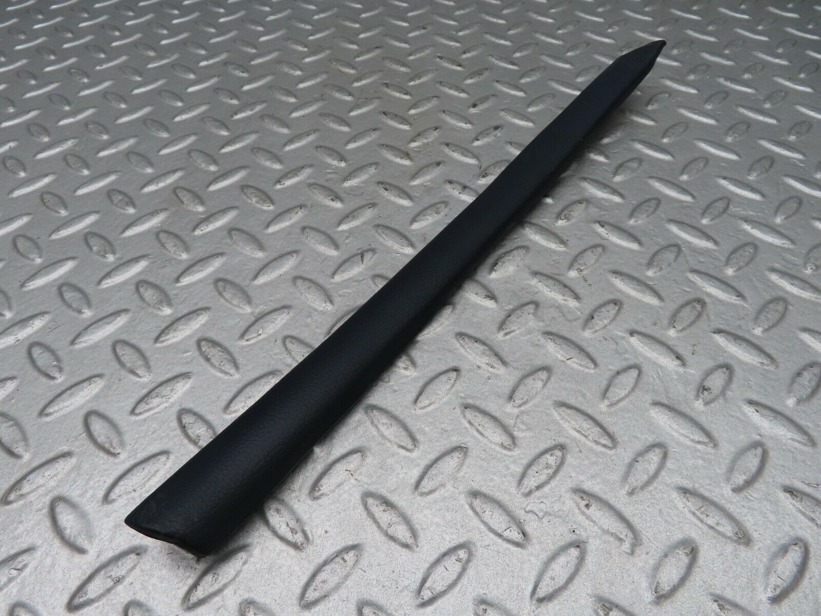 14185 Mercedes-Benz C107 280 SLC Interior Quarter Window Trim Rear Left