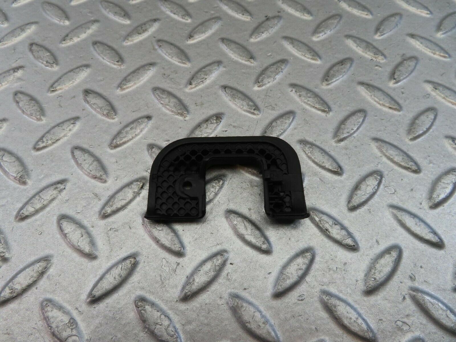 9517 Mercedes-Benz C124 300CE Coupe Left Interior Door Latch Trim