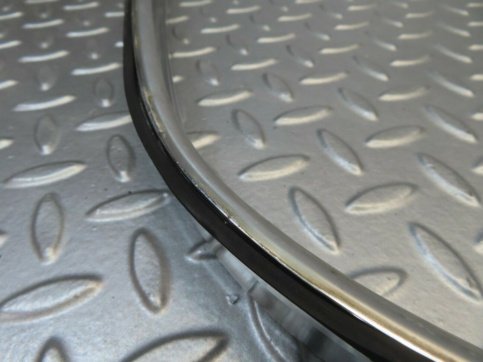 11585 Mercedes-Benz C123 230CE Coupe Chrome Roof Trim Cladding Right Side