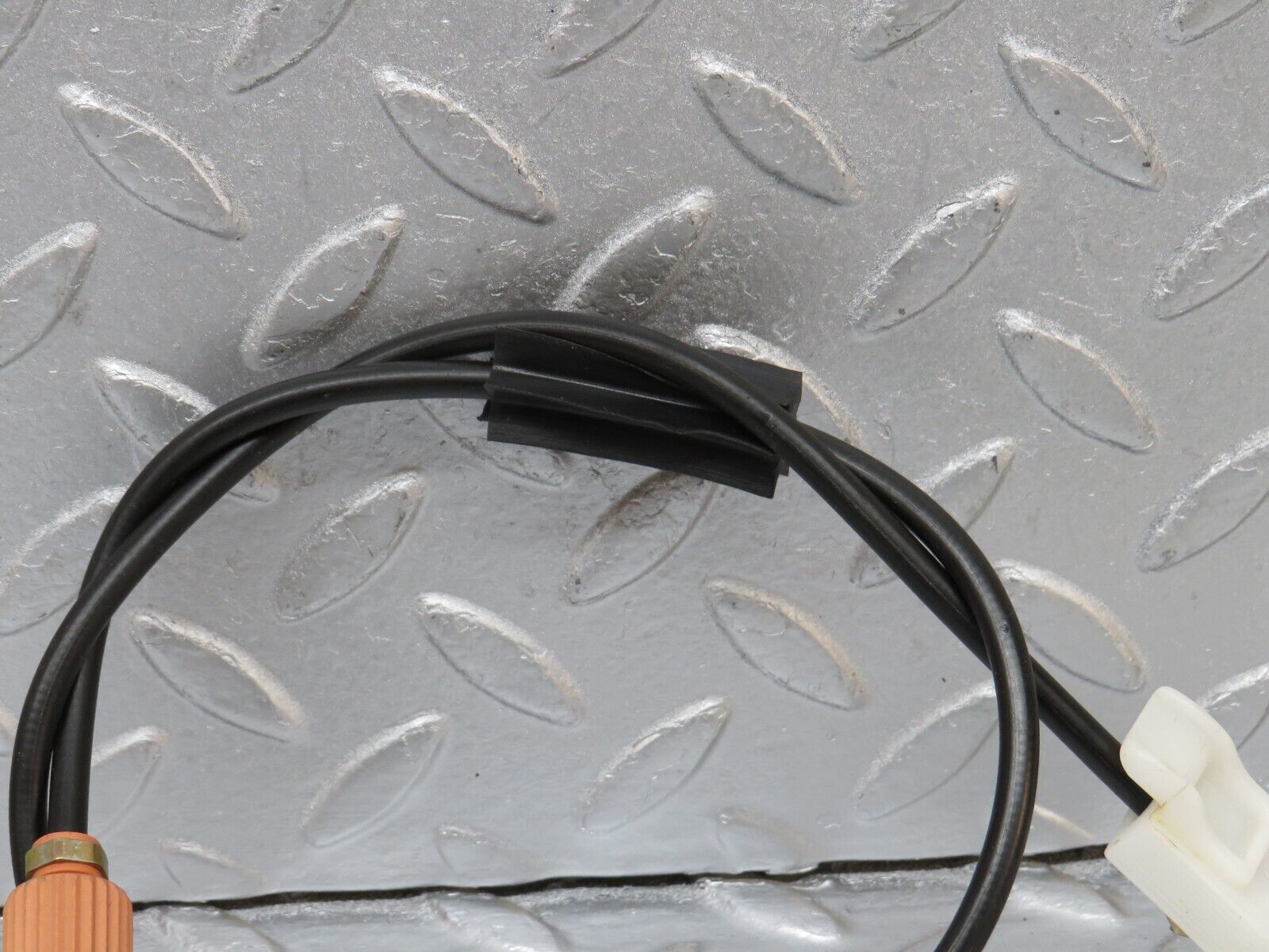 39754 Mercedes-Benz R129 320SL Coupe Door Lock Cable